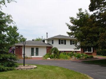 N62W38046 Westwinds Ct., Oconomowoc, WI 53066