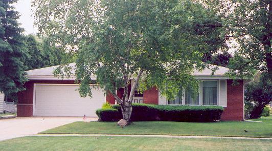 5339 S 51st  St., Greendale, WI 53129