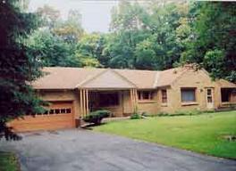 4955 S 78th, Greenfield, WI 53220