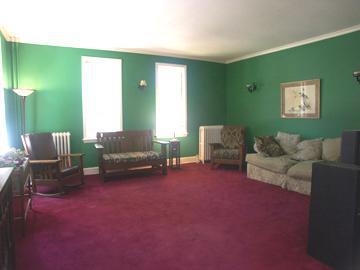 5384 N Mohawk Ave, Glendale, WI 53217