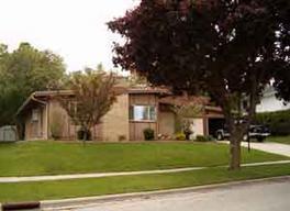 718 Meadowbrook Dr., West Bend, WI 53090