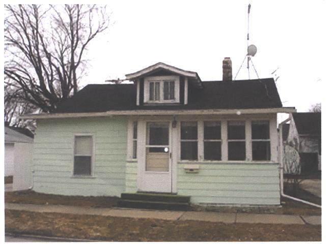 3013 74th St, Kenosha, WI 53142