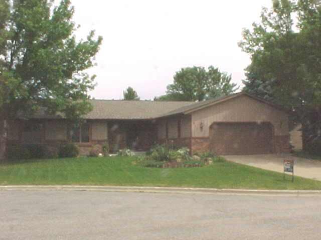 617 Kelly Pl, Onalaska, WI 54650