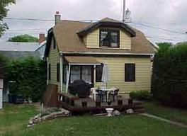 547 N 62nd St, Wauwatosa, WI 53213