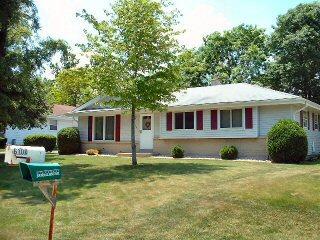 6109 S 38th St., Greenfield, WI 53221