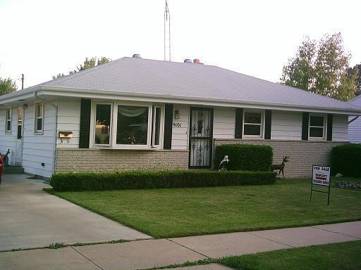 9101 Carol Ann Dr., Sturtevant, WI 53177