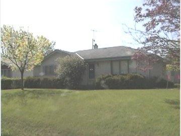 3753 W Mangold Ave., Greenfield, WI 53221