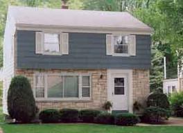 2334 N 89th St., Wauwatosa, WI 53226