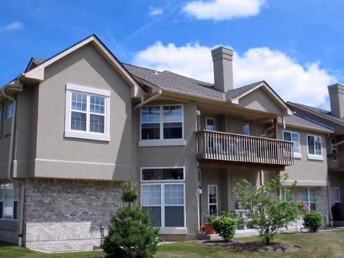 9032 W Elm Ct #J, Franklin, WI 53132