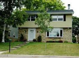 4333 N 99th St., Wauwatosa, WI 53222