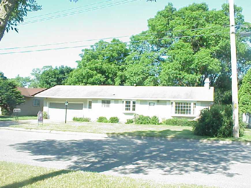 1010 S 28th, La Crosse, WI 54601