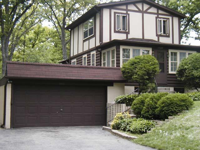 9189 N Cedar Ave., East Troy, WI 53120