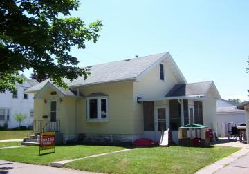 1212 S 16th St, La Crosse, WI 54601