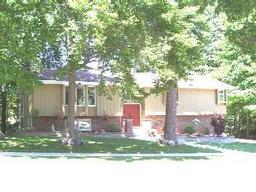 160 Woodridge Dr., West Bend, WI 53095