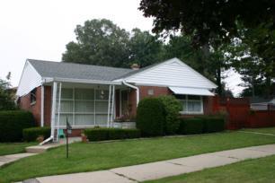 5030 W Cleveland Ave, Milwaukee, WI 53219
