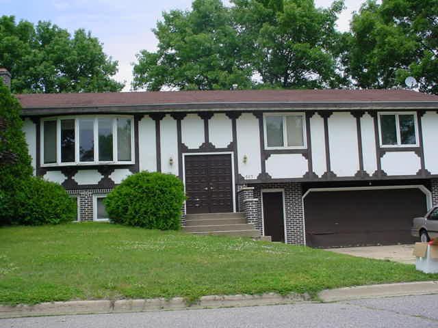 605 Lake St, Onalaska, WI 54650