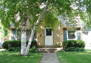 2333 N 88th St., Wauwatosa, WI 53226
