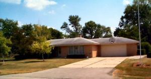 5331 W Glenbrook Rd., Brown Deer, WI 53223