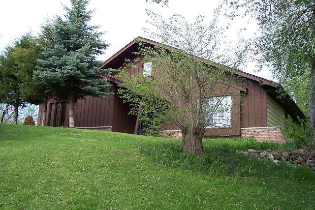 3520 Lilly Rd., Brookfield, WI 53005