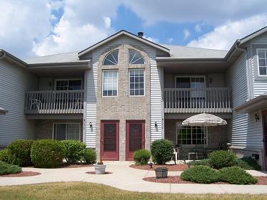 711 Quinlan Dr. #C, Pewaukee, WI 53072