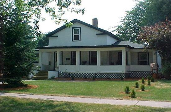 114 S Washington St, Elkhorn, WI 53121