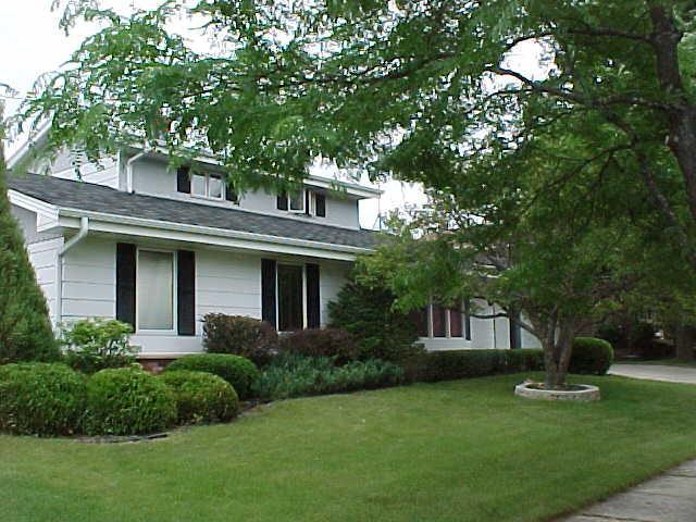 4848 Sumac Ln., Greendale, WI 53220
