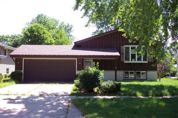 815 Clear View Dr., West Bend, WI 53090