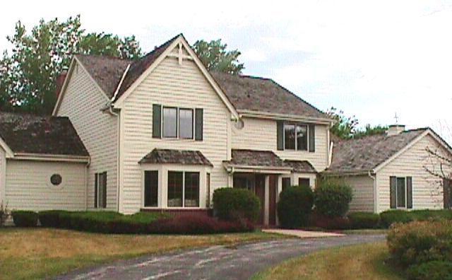 20710 Bartlett Dr., Brookfield, WI 53045