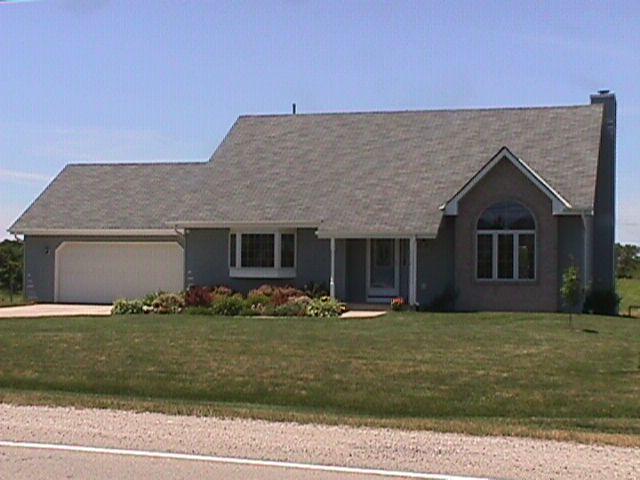 10341 S 13th St., Oak Creek, WI 53154