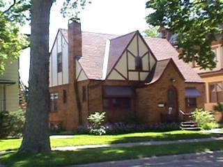 141 S 8th St., La Crosse, WI 54601