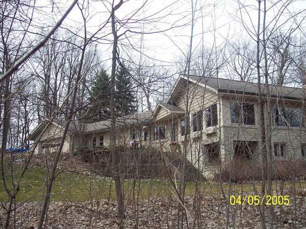 17770 W Robinwood St., Brookfield, WI 53045