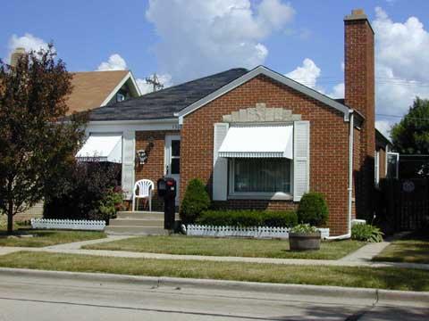 1308 Walton Ave, Racine, WI 53402