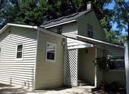 5427 N Dexter Ave., Glendale, WI 53209