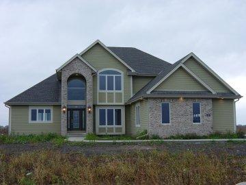 6111 Madeline Ln., Caledonia, WI 53108
