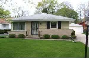 710 W Montclaire Ave, Glendale, WI 53217