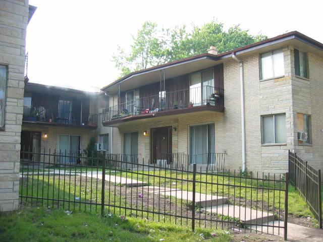 4651 N 36th St #4661, Milwaukee, WI 53209