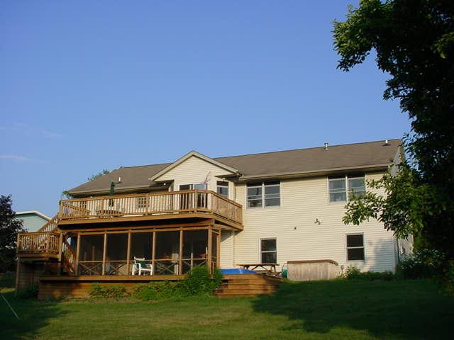 22330 85th Pl., Salem, WI 53168