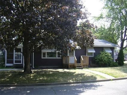 625 S East Ave., La Crosse, WI 54601