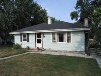 1401 Pleasant View, Waukesha, WI 53188