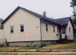 1529 Lincoln St., Racine, WI 53402