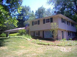 17765 Bonnie Ln., Brookfield, WI 53045
