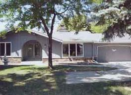 2300 W Rawson Ave, Oak Creek, WI 53154