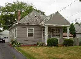 6425 W Meinecke Ave., Wauwatosa, WI 53213