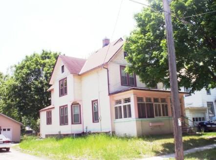 415 Central Ave., Waukesha, WI 53185