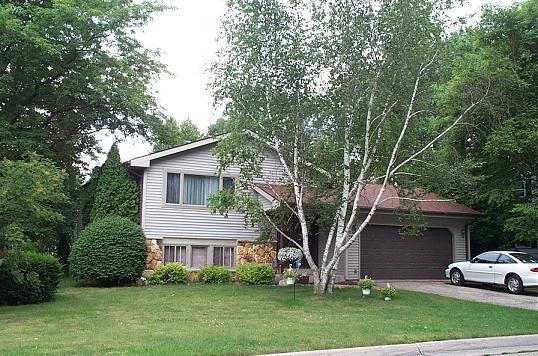 1000 Clay St., Watertown, WI 53098