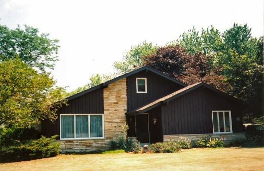 W224N4950 Westview Dr., Lisbon, WI 53089