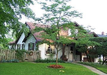 4715 N Idlewild Ave, Whitefish Bay, WI 53211