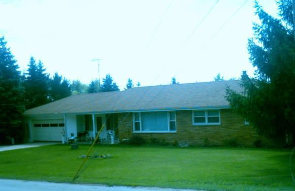 4331 S 83rd St., Greenfield, WI 53220