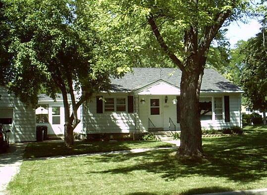 11310 W Wisconsin Ave, Wauwatosa, WI 53226