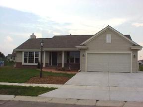 1333 Redwing Dr., Oconomowoc, WI 53066